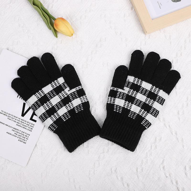 Winter Fashion Retro Plaid Gloves Outdoor Cycling Warm Five-Finger Knitted Gloves