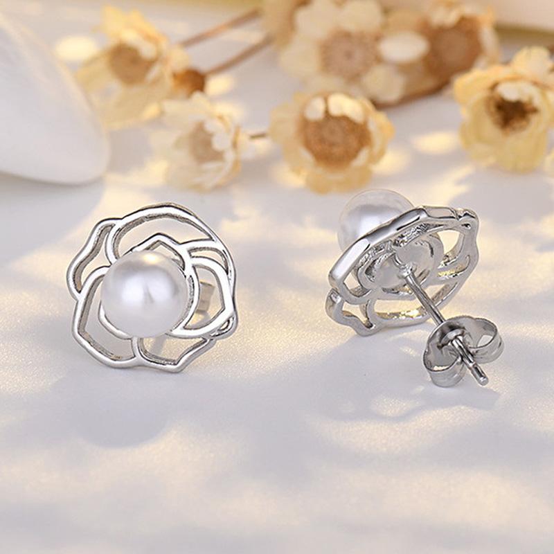 6mm White Pearl Stud Earrings for Girl Silver Needle Earring Rose Flower Pearl for Women Earring Wholesale