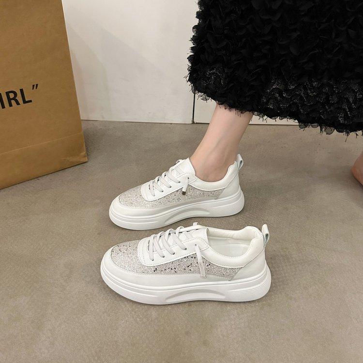 Scarpe da skate nuove per primavera, estate, autunno e inverno, scarpe da studente, a taglio basso, punta rotonda, con lacci