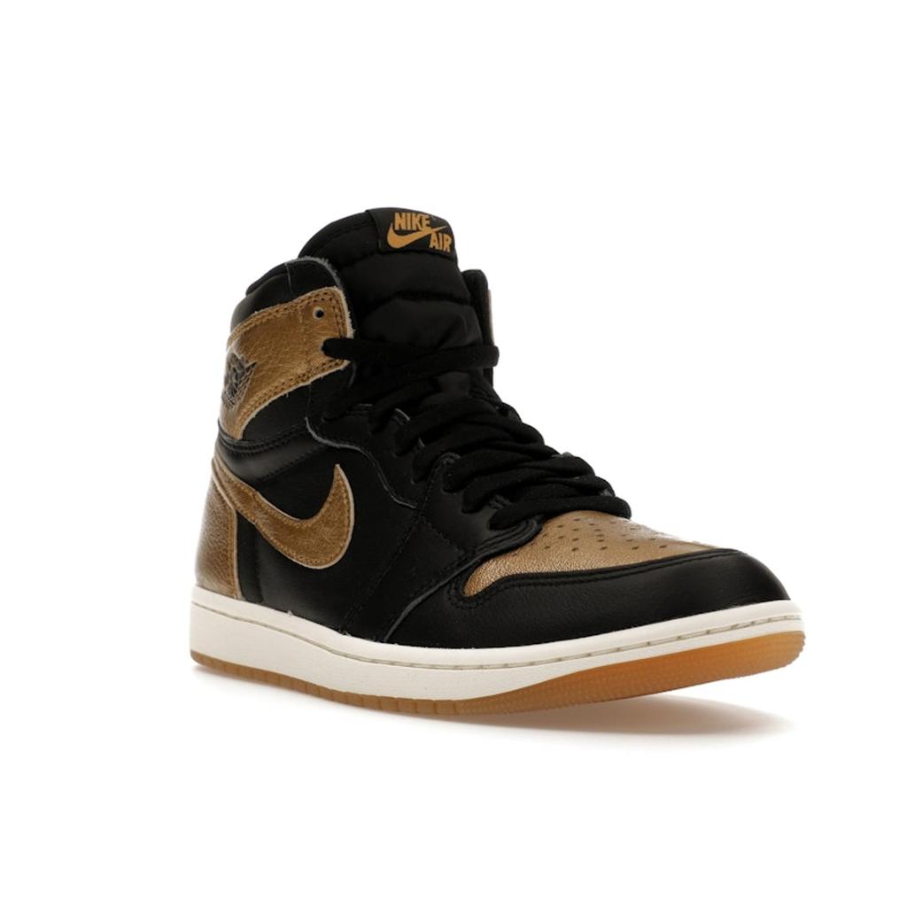 Air Jordan 1 Retro High OG Black Gold Unisex Sneakers Metallic-Gold Sail DZ5485-071
