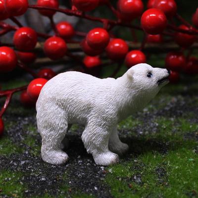 Niedliche Eisbär-Ornamente aus Kunstharz für den Garten und als Sukkulenten-Dekor