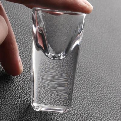 6 ks Malé skleničky s čtvercovým dnem z tlustého skla 10ml/20ml Panák Nádobí na pití Barová dekorace Průhledná sklenička na lihoviny Baijiu Dávkovač vína