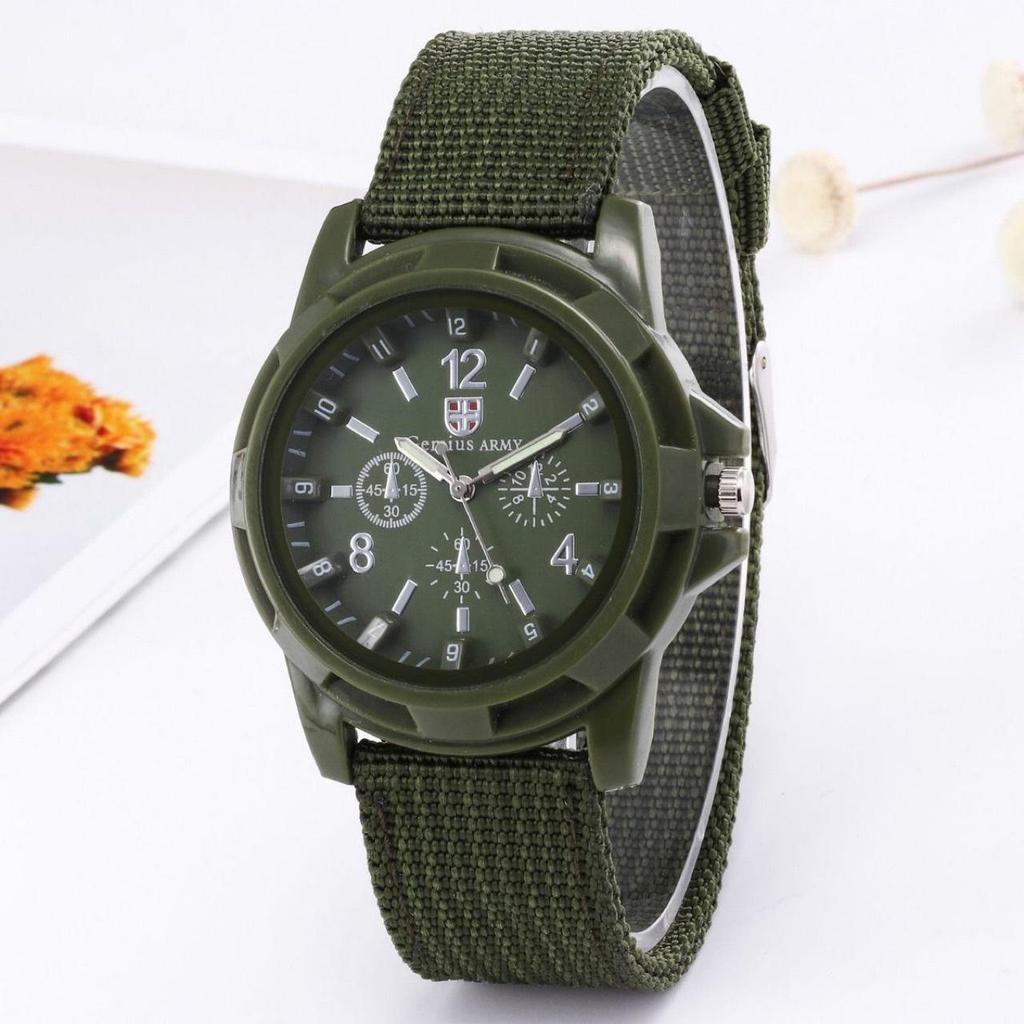 Unisex Nylon Canvas Military Watch with Luminous Hands, Quartz Movement – Ideal for Students and Outdoor Activities.
