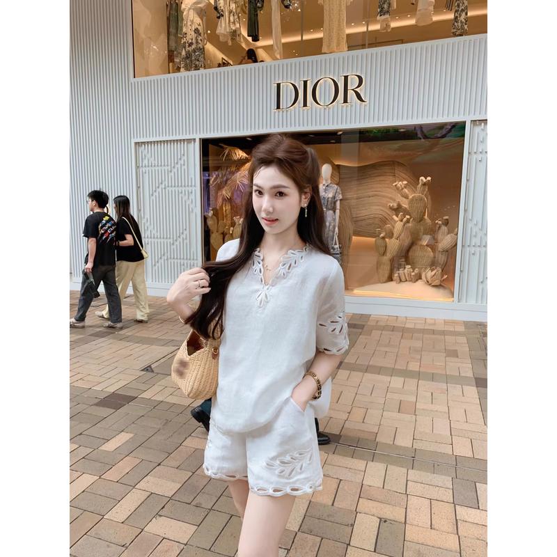 Women s Rabbit Embroidery Two-Piece Set L