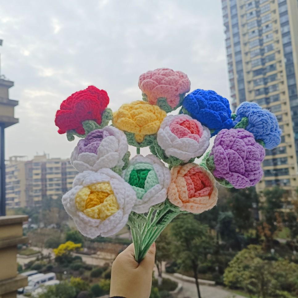 Pure Handmade Gradient Rose Crochet Bouquet - Valentine's & Mother's Day Creative Gift