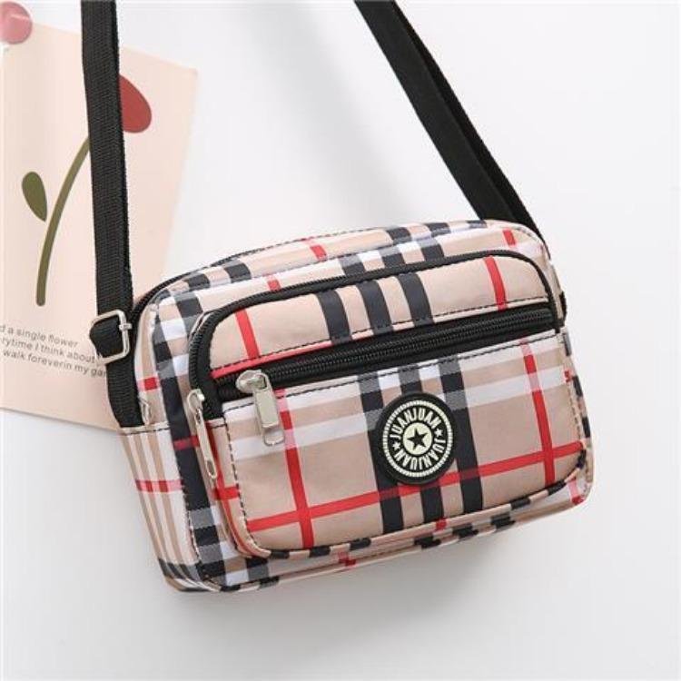 Korean Version Women's Shoulder Bag Sports and Leisure Bag Nylon Canvas Bag Multifunctional Crossbody Bag