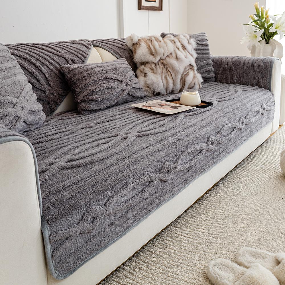Luxurious Plush Non-Slip Sofa Mat Simple Modern Autumn and Winter Warm Sofa Towel Covers Nordic Solid Color Jacquard Sofa Cover