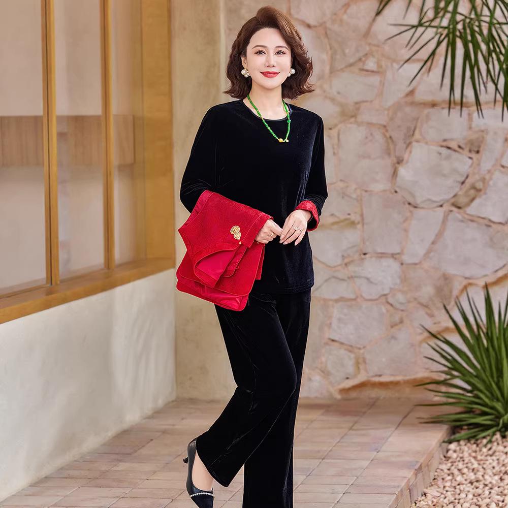 Elegant Velvet Suit Set for Middle-Aged and Elderly Women: Stylish Chinese Vest Jacket for Spring and Autumn