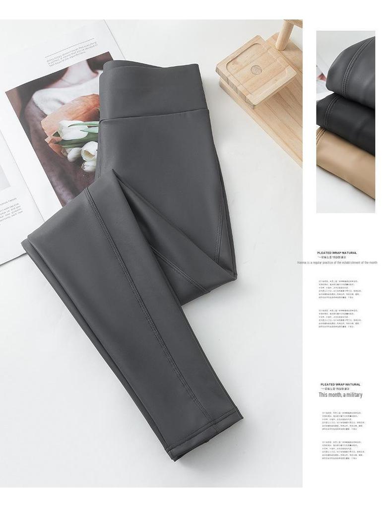 Dámské matné legíny z PU kůže s vysokým pasem a sametovou podšívkou - devítibodová délka, 2024.