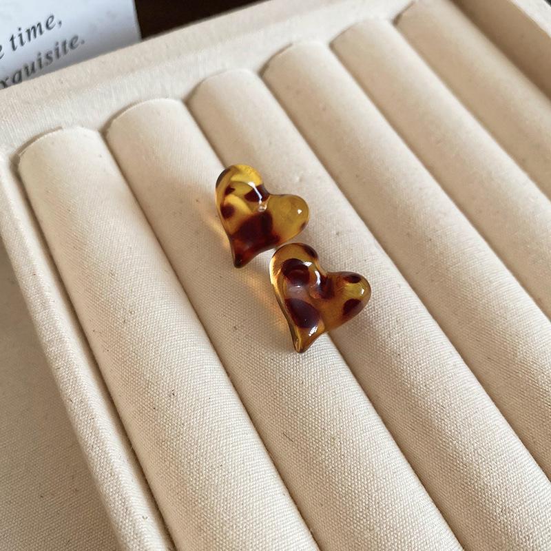 Geometric Leopard Print Heart Flower Stud Earrings - Retro & Versatile Luxury for Women