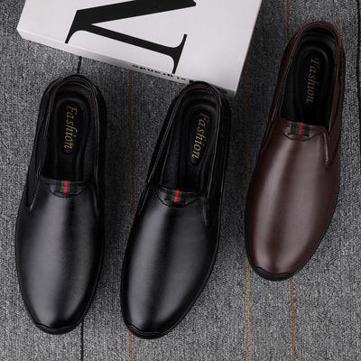Autumn New Men's Leather Shoes First Layer Cowhide Casual Flat Men's Shoes Men's Soft Surface Business Casual