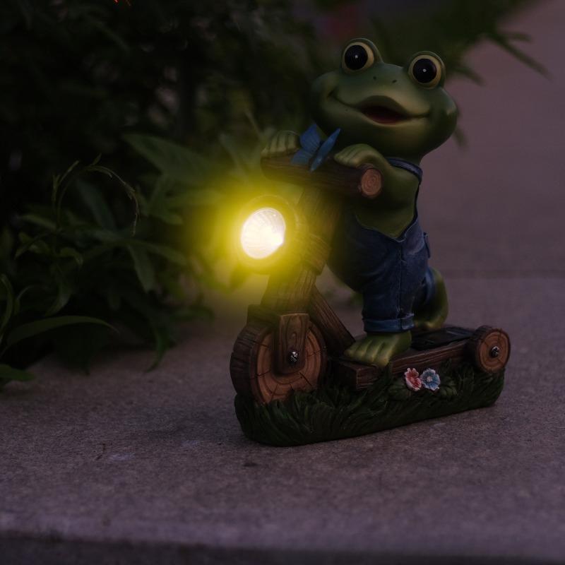 1pc Outdoor Garden Balcony Villa Ornament Solar Frog Cycling Lighting Crafts Ornament
