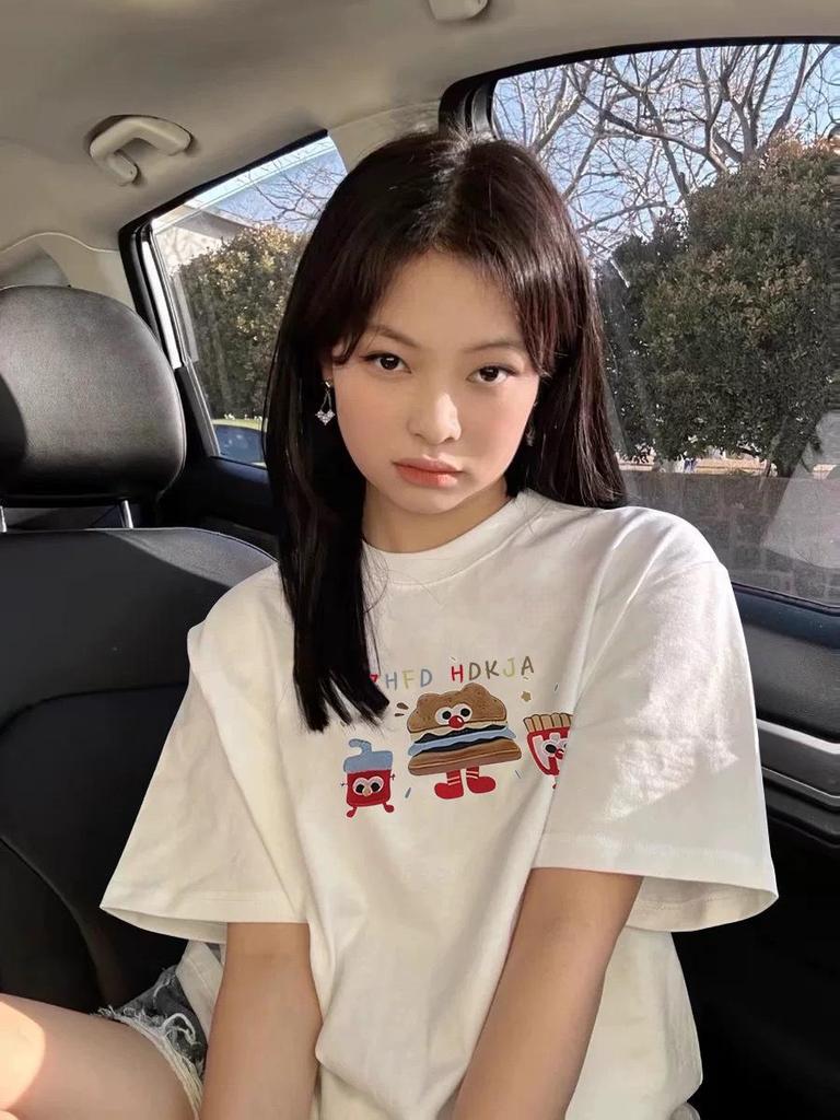 Plus Size Women's Unique Straight Shoulder Short-Sleeve Pure Cotton White T-Shirt - Summer 2025 Collection