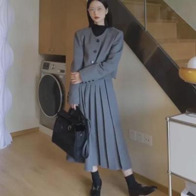 "Luxury Winter Ensemble: High-End Korean Drama-Inspired Dress Suit for Women – Autumn Collection"