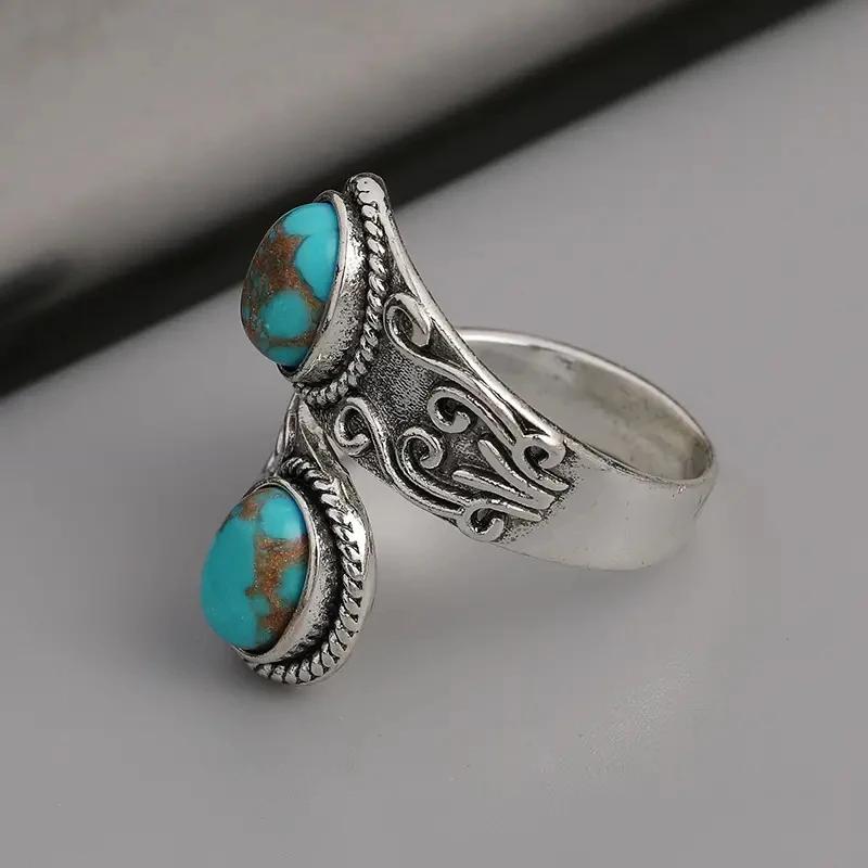 Cross Band Vintage Rings with Imitation Turquoise Stones Caved Pattern Boho Accessories for Women Elegant Lady Jewelry