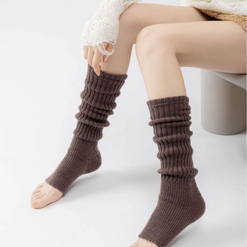 White Foot-Stepping Knitted Socks Cover Spring And Autumn Stacking Socks Y2K Gray Medium-Length Socks With Snow Boots Leg Cover