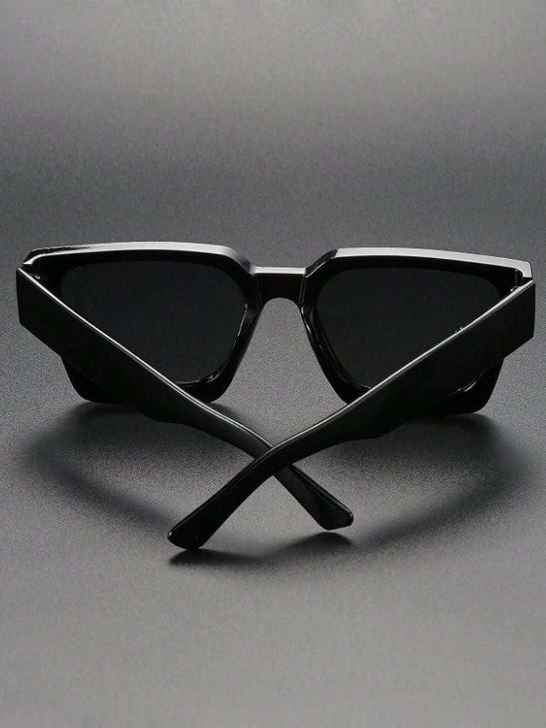 1Pc Fashionable Square Shaped Shaped Frame Glasses Black Stylish Glasses Girls For Gents' Glasses Durable Pc Materials Suitable for Daily Commuting