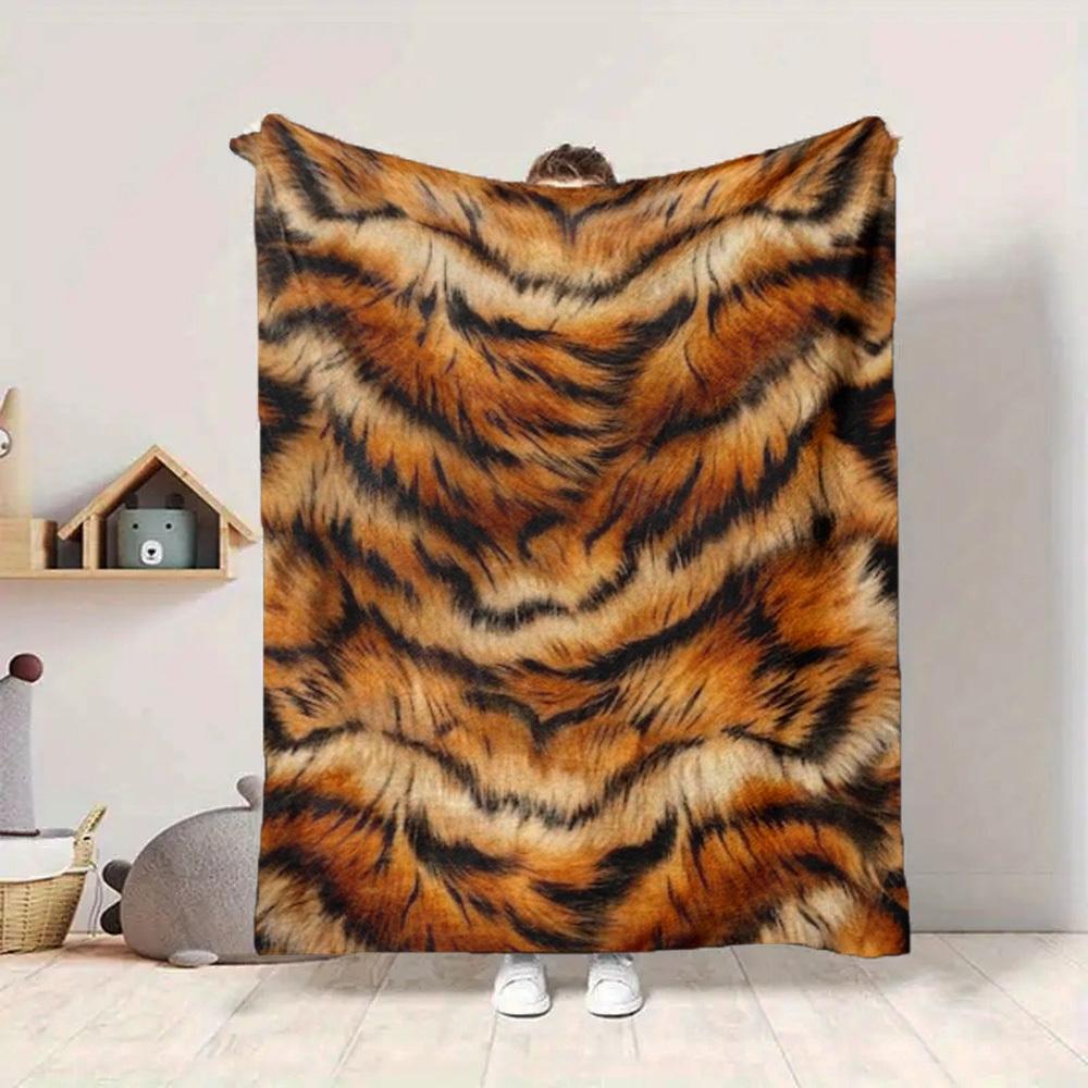 1pc Tiger Print Blanket, Lightweight Flannel Throw For Sofa, Bed, Travel, Camping, Livingroom, Office, Couch, Chair, And Bed,