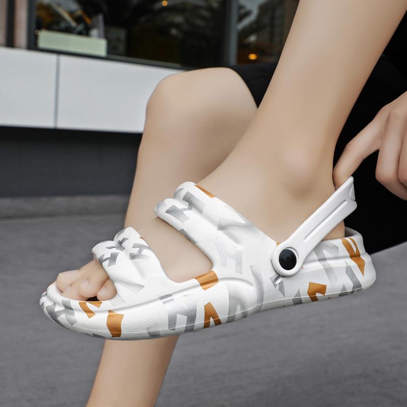 Fashion Men's and women's fashion casual comfortable soft-soled slippers beach shoes plus size sandals men's and women's slippers