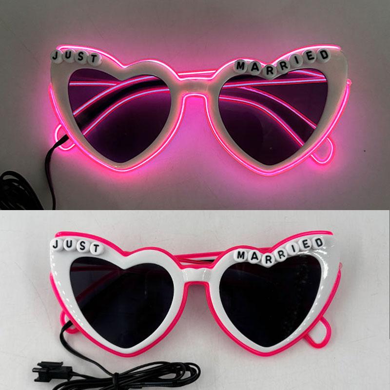 LED Just Married Glasses Wedding Bride To Be Surprise Gift Couple Glasses Souvenirs Glowing Heart Glasses Married Sunglasses