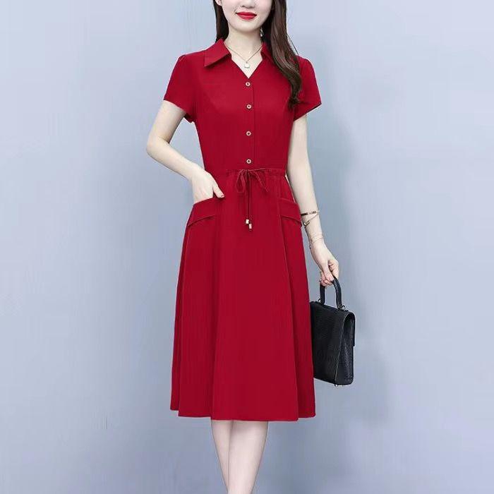 Elegant Plus-Size Short Sleeve Red Dress for Women - Waist-Slimming and Tummy-Covering Design for Middle-Aged and Elderly Ladies