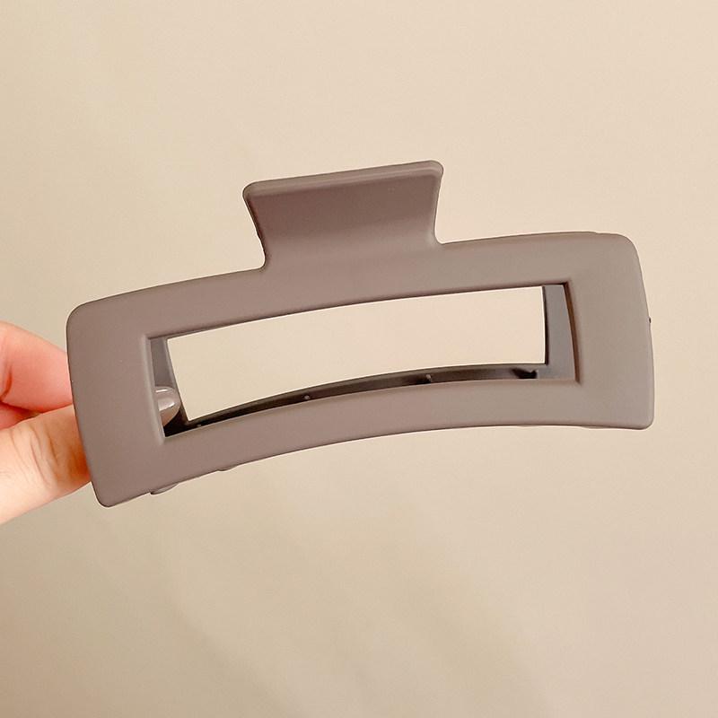 Elegant Large Hair Claw Clip for Thick Hair - High-End Korean Updo Shark Clip