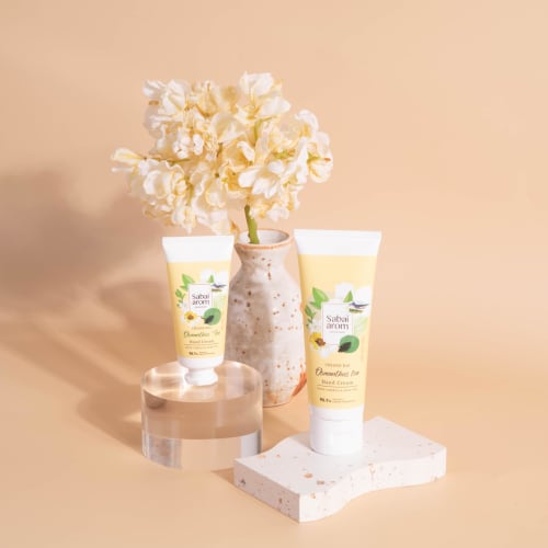 Sabai Arom Hand Cream with Osmanthus Scent