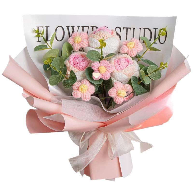Handmade Valentine's Day Yarn Knitted Rose Bouquet for Girlfriend
