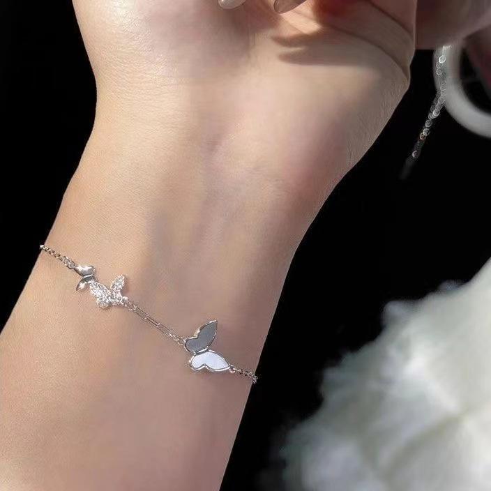 Elegant Dancing Zircon Butterfly Bracelet - Light Luxury Women's Hand Jewelry