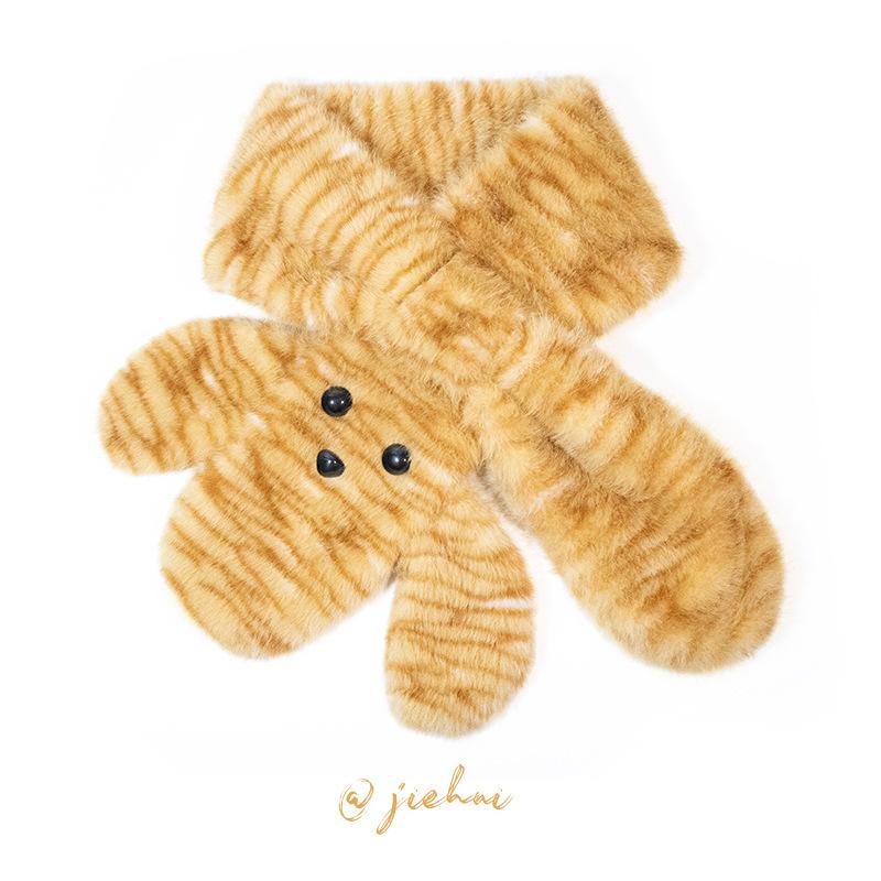 New high-end leopard print bear hat, faux raccoon fur hat, warm, windproof, stylish adult fur hat. Tiger print scarf