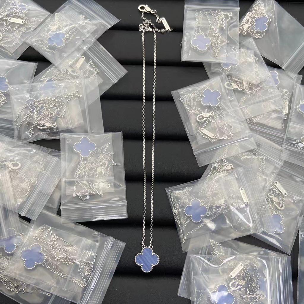 Náhrdelník čtyřlístek Klíční kost řetízek Přírodní perleť Oboustranný přívěsek Dámský Náhrdelník z červeného achátu