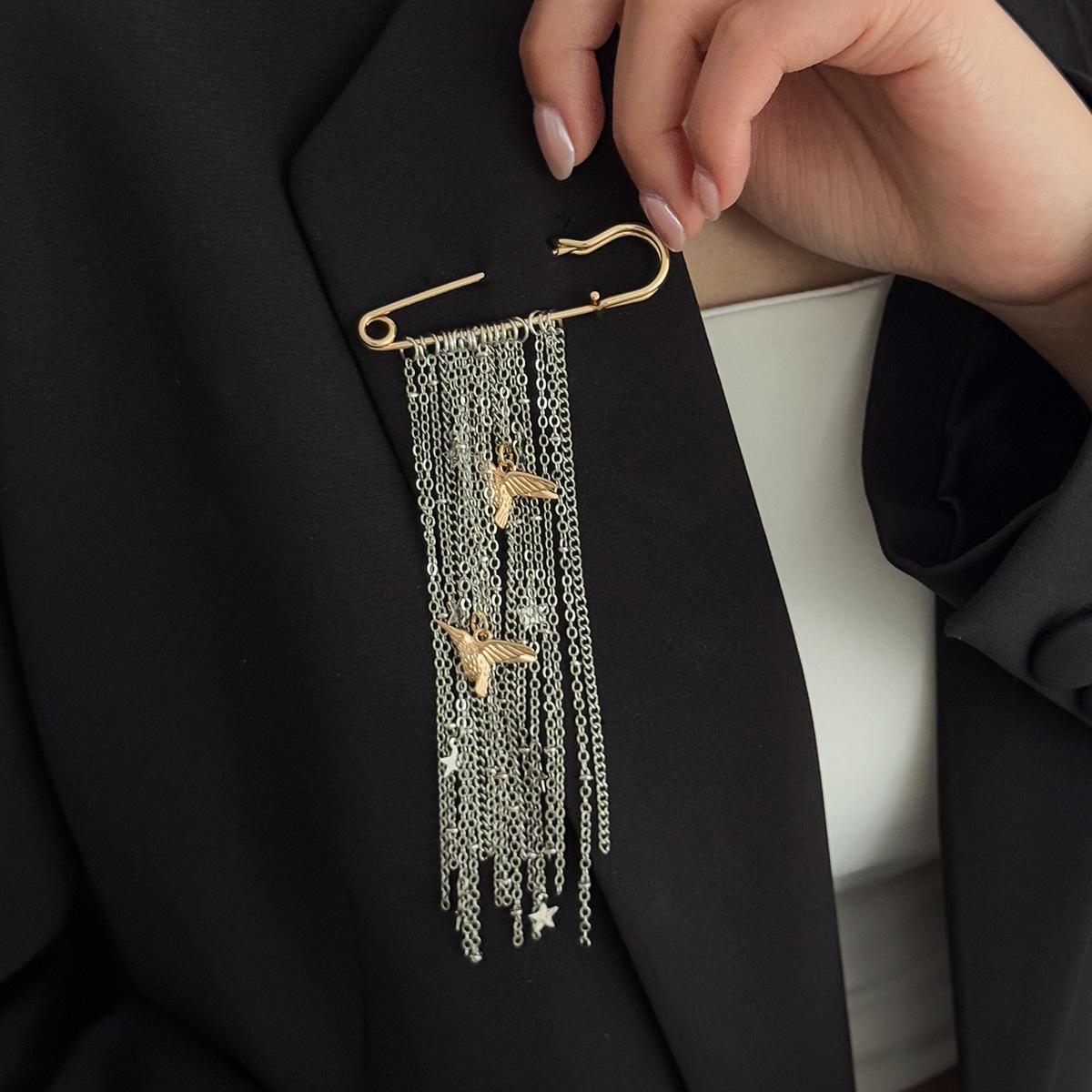 Punk Peace Dove Pendant Brooch for Women Men Exaggerated Multi Layer Long Tassel Chain Star Brooch Clothing Pin Accessories