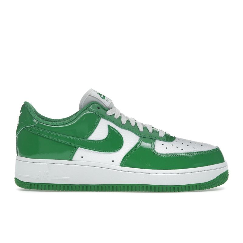 

Nike Женские кроссовки Air Force 1 07 Kelly Green Patent Белые FJ4801-300 38.5