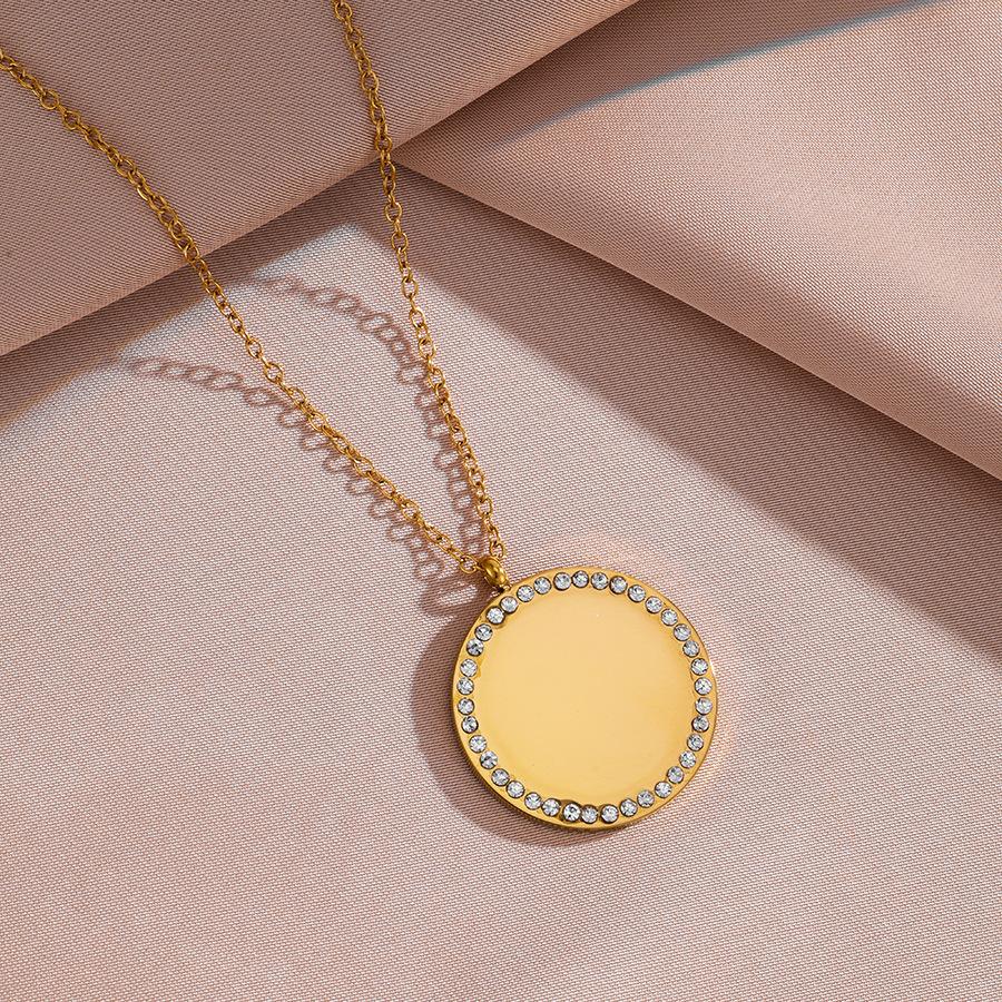 Fashion French pure heart necklace women's retro versatile temperament peach heart shape rhinestone collarbone chain pendant high sense