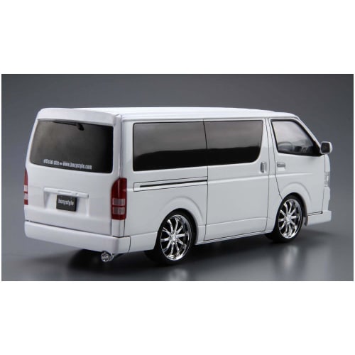 Aoshima Bunka Kyozai 1/24 The Tuned Car Series No. 3 Boxystyle TRH200V Hiace Super GL 2010 (Toyota) Plastic Model