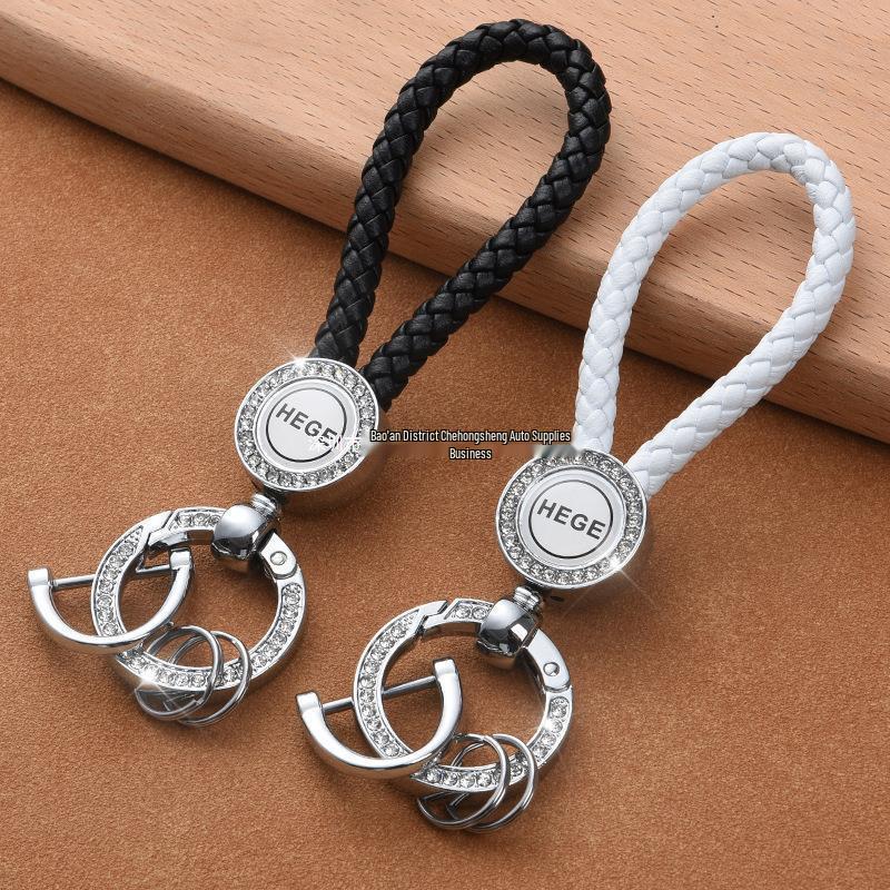 Creative Car Keychain: Men's Leather & Metal Waist Hanging Protective Pendant