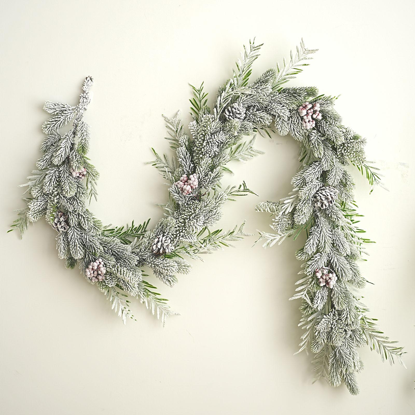 

Праздничный рождественский венок из красных ягод длиной 78,74 дюйма - Идеально подходит для каминов, столов и рождественских праздничных украшений