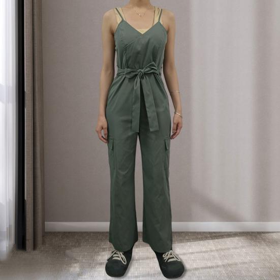 

Комбинезон с V-образным вырезом, поясом, узкой талией, без рукавов, с открытой спиной, приталенный крой, регулируемый ремень-спагетти, однотонный S зелёный