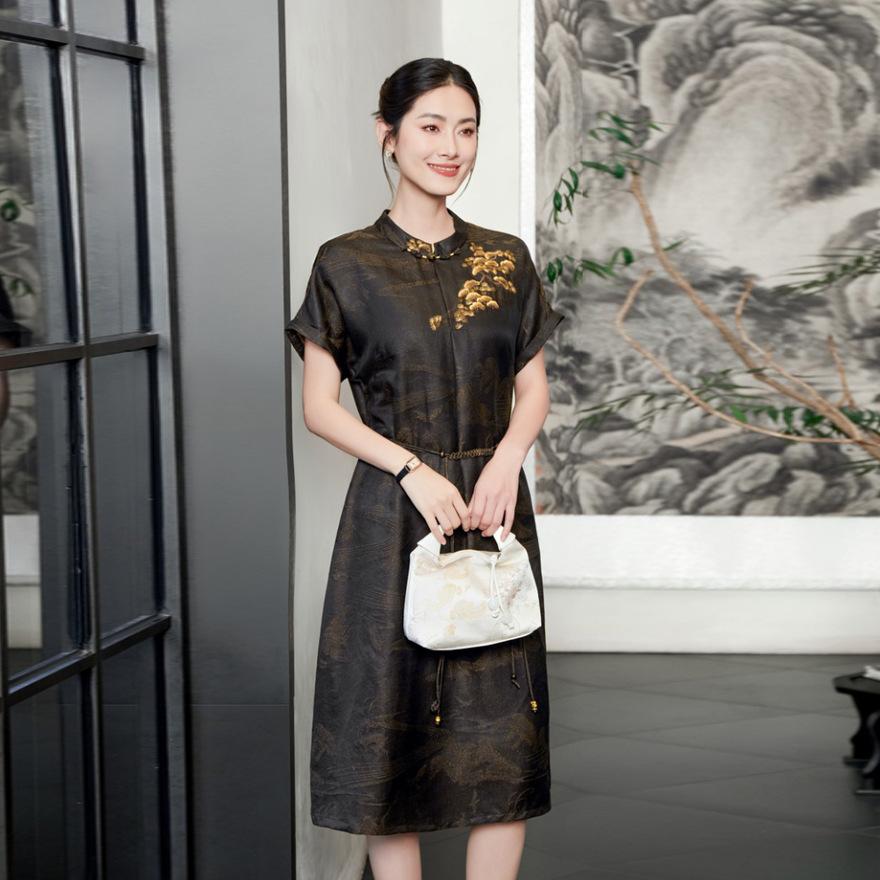 Xiangyun Yarn Embroidered Silk Dress Medium and Long Women's Summer New Mulberry Silk Skirt