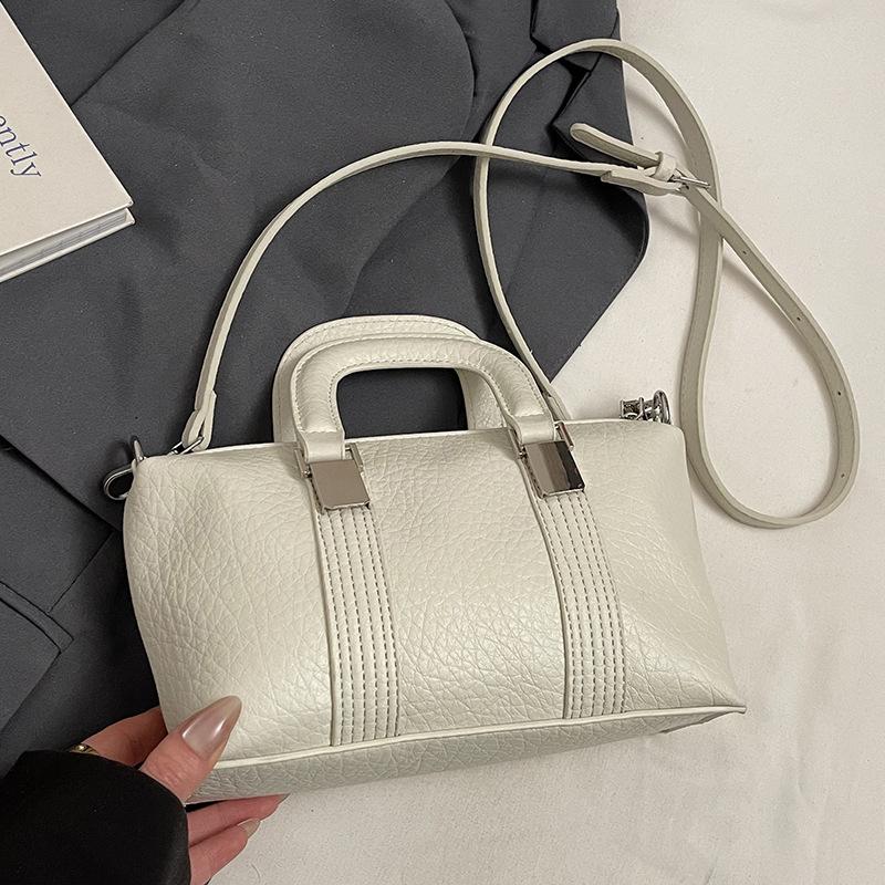 Korean Version of Fashion High-end Temperament Simple Portable Small Square Bag Light Luxury Versatile Commuter Style Solid Color PU Messenger Women's
