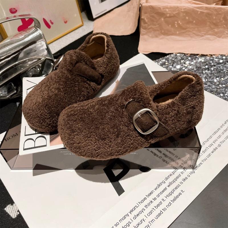 

Fashion European Metal Button Lazy Slip-on Fleece Cotton Shoes Fluffy Flat Shoes Loafers 40