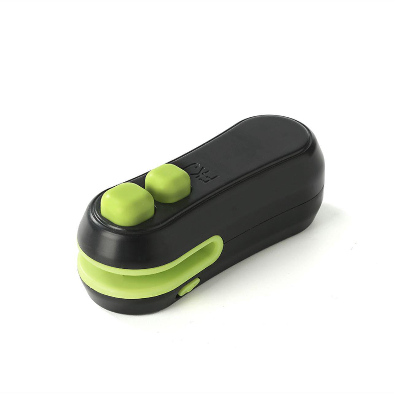 

Portable Snack & Food Sealing Clip Vacuum Machine