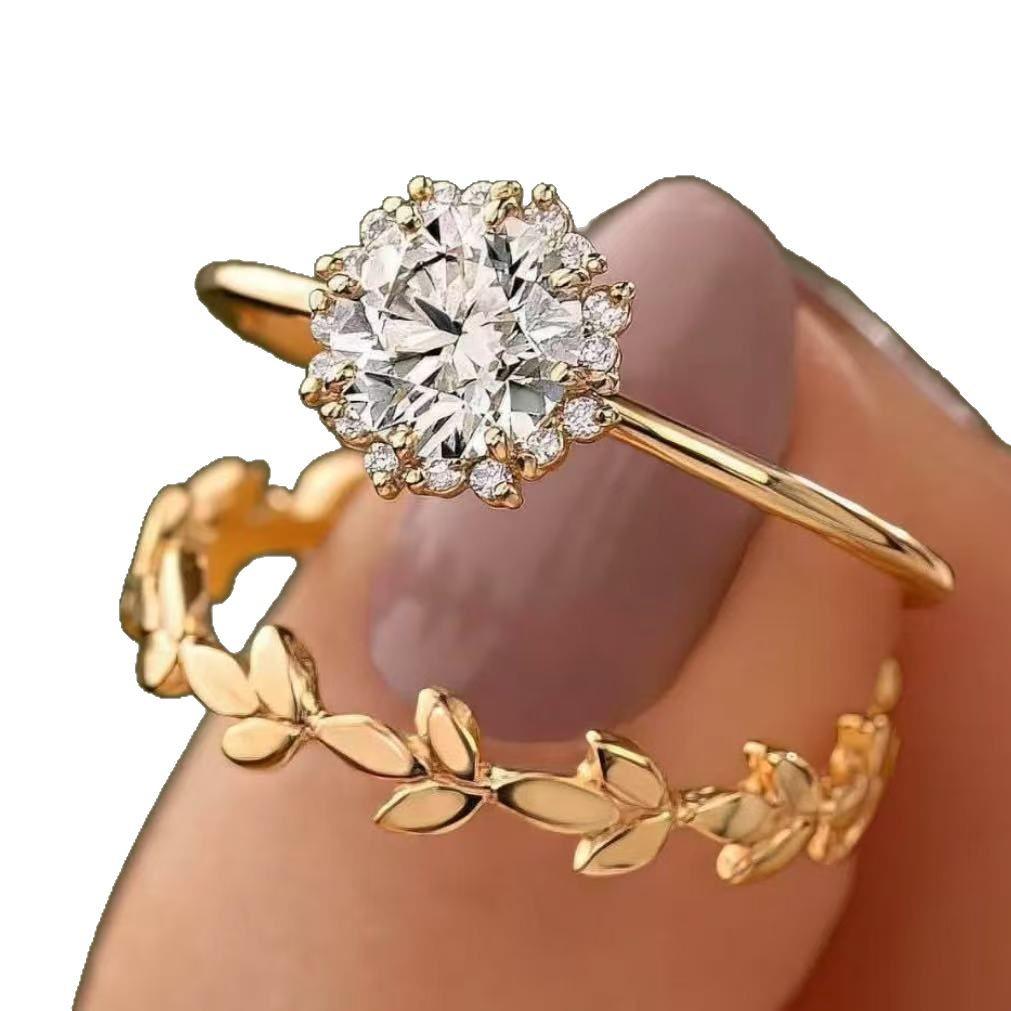 18K Gold Plated Rhinestone Snowflake Ring: European American Simulated Diamond Couple Rings