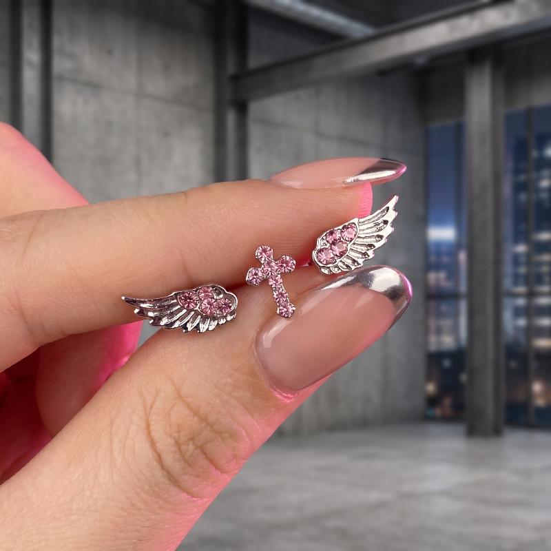 Set di 3/4 Paia di Orecchini Vintage Punk Rosa Zircone Ala Croce Stella Piercing all'Orecchio Gioielli Accessori Piercing alla Cartilagine dell'Orecchio