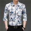 Camicia da uomo a maniche lunghe, vestibilità slim, casual, con bottoni, stampa floreale bianca e blu
