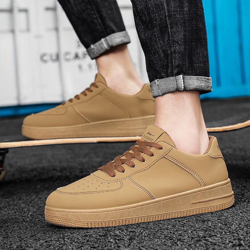 Men's Oversized Breathable Fashionable Retro Board Shoes Sports and Casual Shoes Thick Soled White Shoes