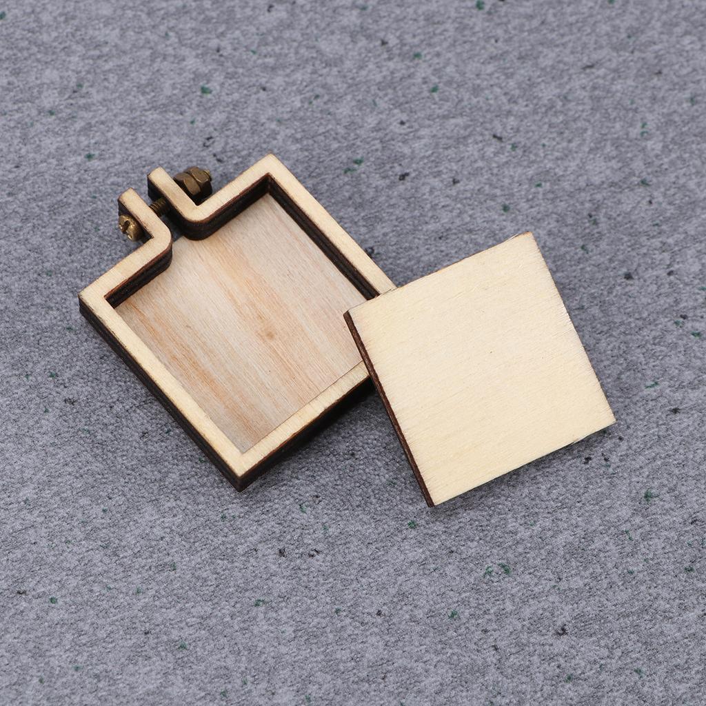 5Pcs Wood Cross Stitch Fixing Frames Mini Round Hoops 25Cm 3Cm 4Cm 5Cm Set Gold Bead Chain Embroidery Sewing Crafting Stitching