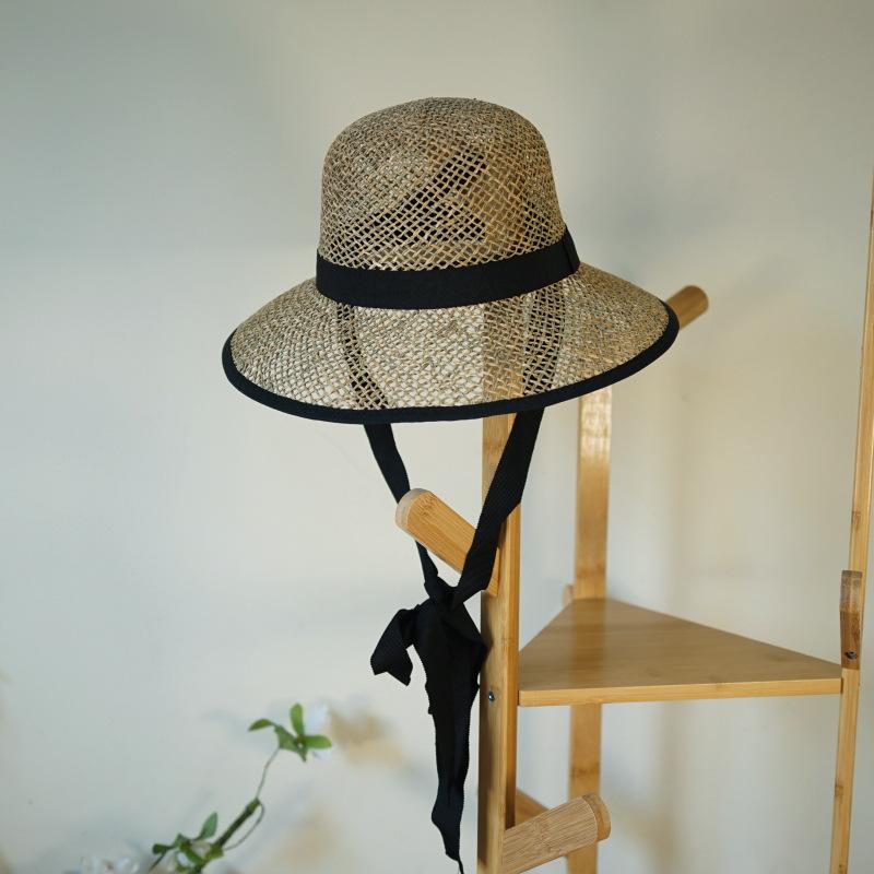Japanese Retro Cute Hollow Hand-Woven Straw Pot Hat Women'S Summer Versatile Bucket Hat Sun Protection Lace-Up Straw Hat