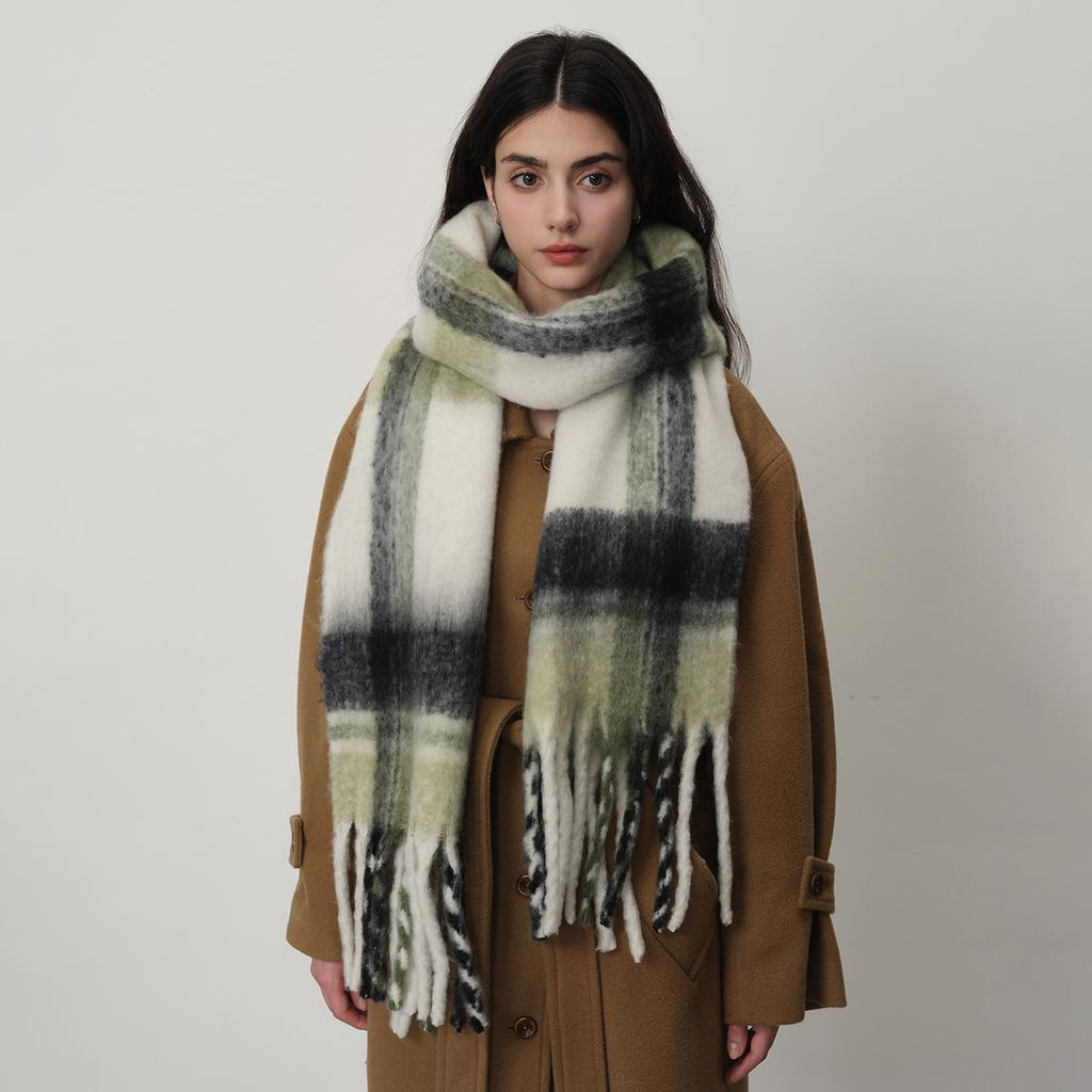 Tonglu homemade mohair imitation cashmere plaid scarf women's autumn and winter new warm thickened scarf shawl