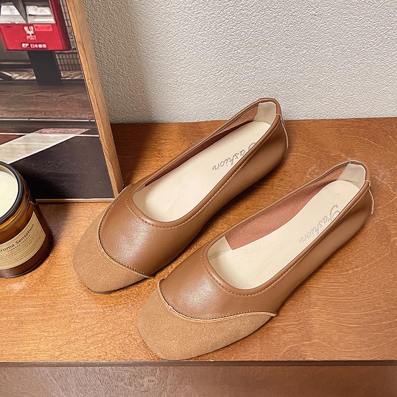 

Spring and autumn new Korean version flat bottom shallow mouth Doudou shoes female Internet celebrity fashion casual soft leather light work female si 40 темно-коричневого